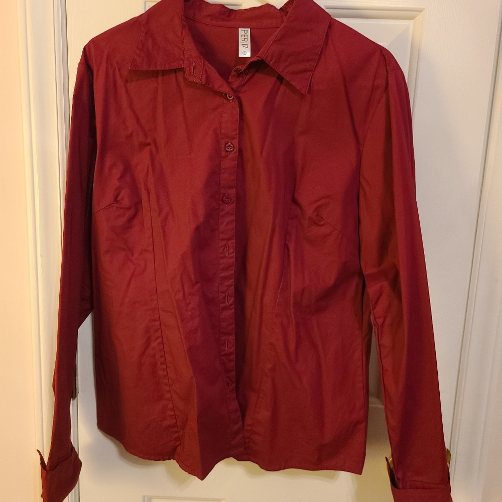 Pier 17 button down blouse